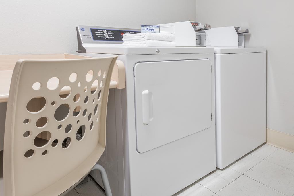 Microtel Inn & Suites Modesto Ceres Dış mekan fotoğraf