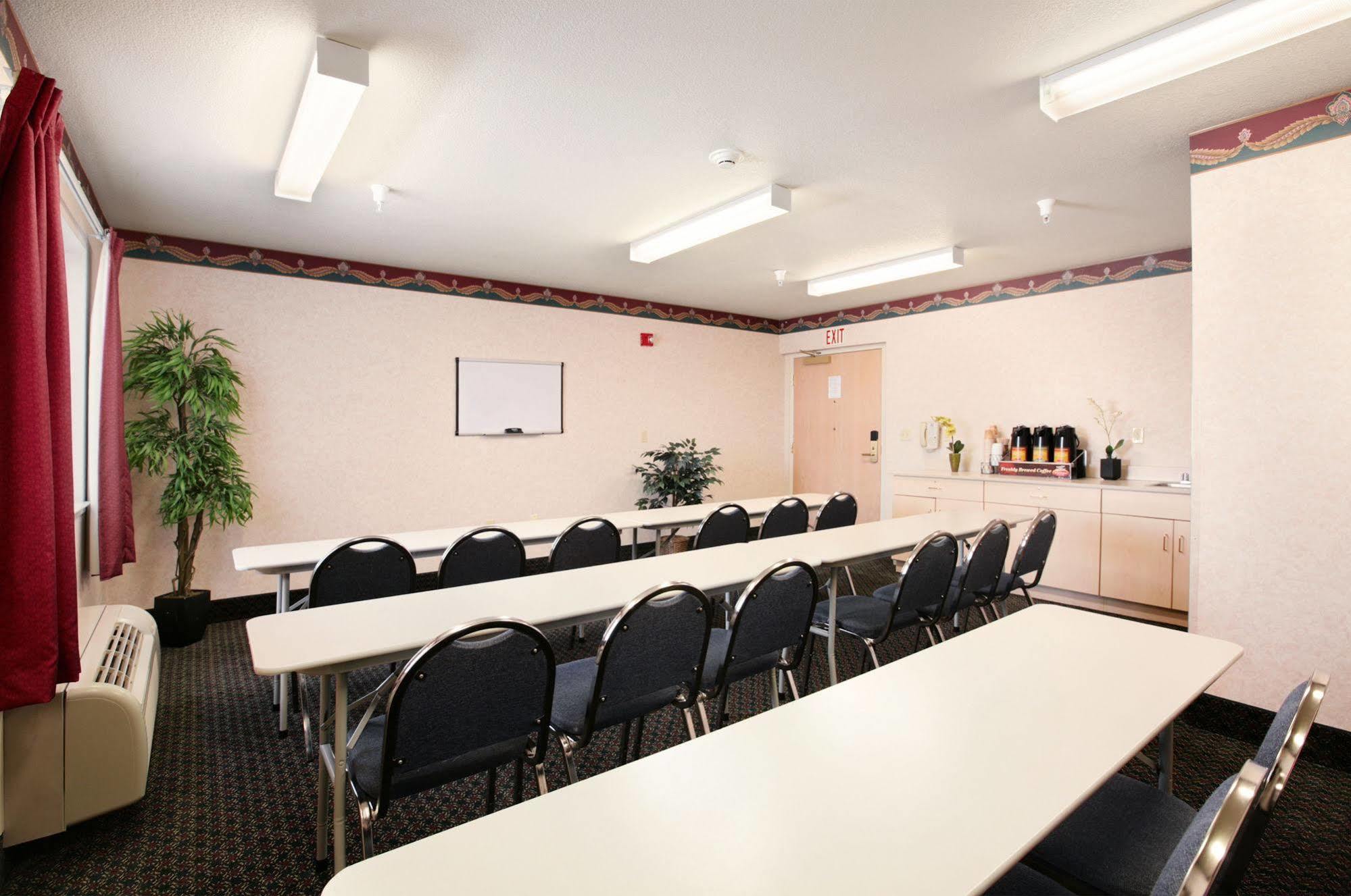Microtel Inn & Suites Modesto Ceres Dış mekan fotoğraf